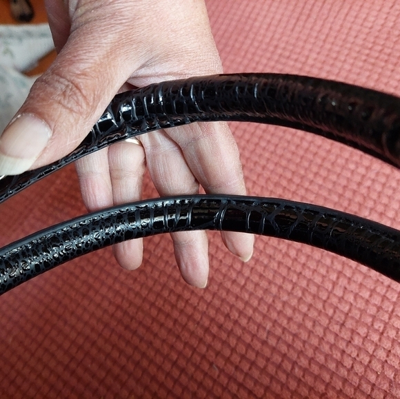 Fiorelli Black Mock-Croc Shoulder Bag - Picture 6 of 15